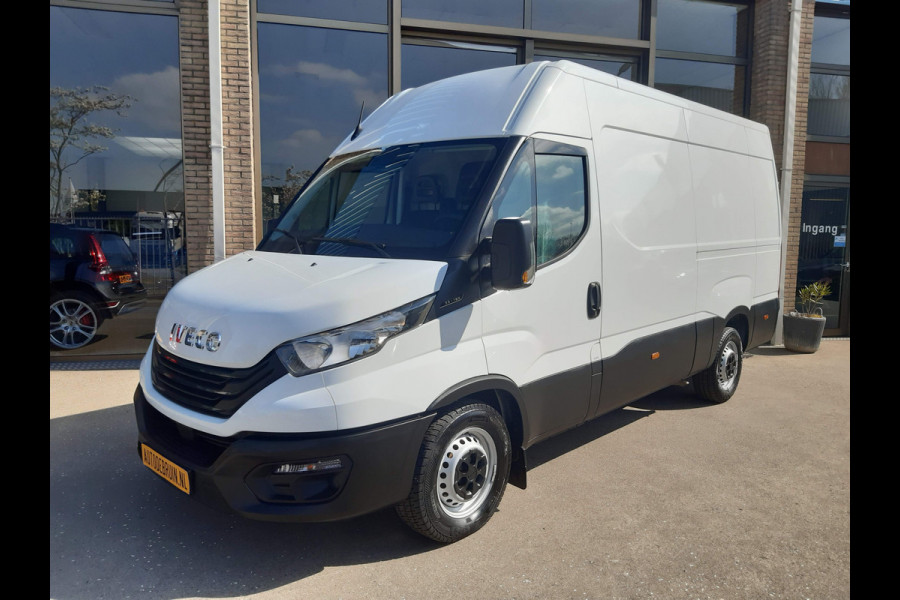 Iveco Daily 35S16V L2H2 156Pk Airco Cruise control 1420 Kg laadvermogen