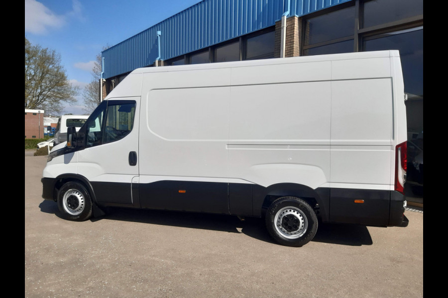 Iveco Daily 35S16V L2H2 156Pk Airco Cruise control 1420 Kg laadvermogen