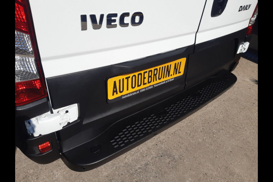 Iveco Daily 35S16V L2H2 156Pk Airco Cruise control 1420 Kg laadvermogen
