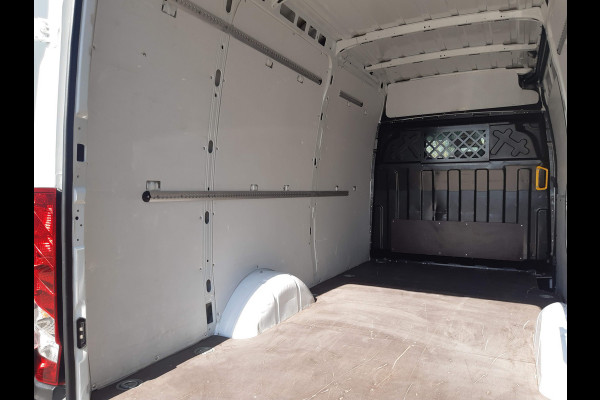 Iveco Daily 35S16V L2H2 156Pk Airco Cruise control 1420 Kg laadvermogen