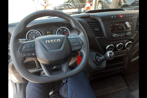 Iveco Daily 35S16V L2H2 156Pk Airco Cruise control 1420 Kg laadvermogen