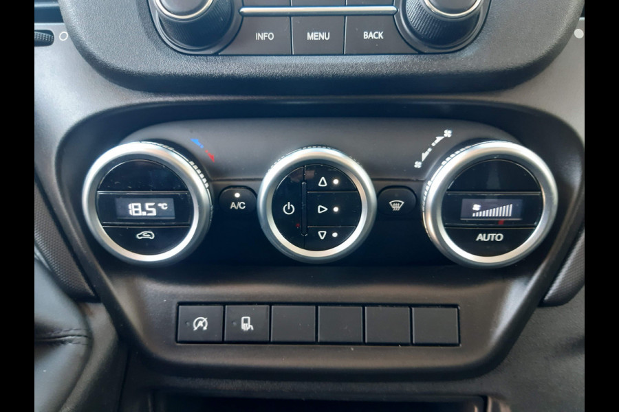 Iveco Daily 35S16V L2H2 156Pk Airco Cruise control 1420 Kg laadvermogen
