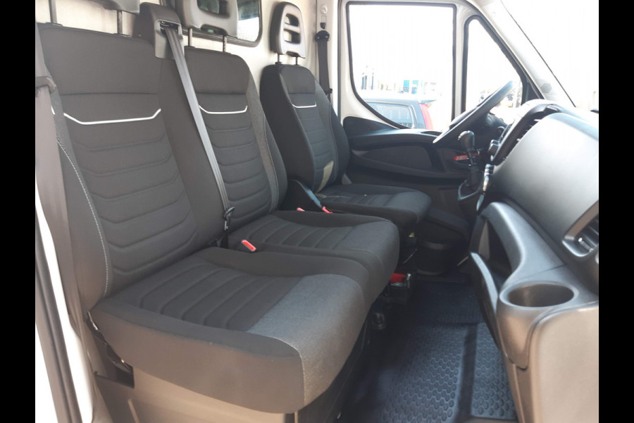 Iveco Daily 35S16V L2H2 156Pk Airco Cruise control 1420 Kg laadvermogen