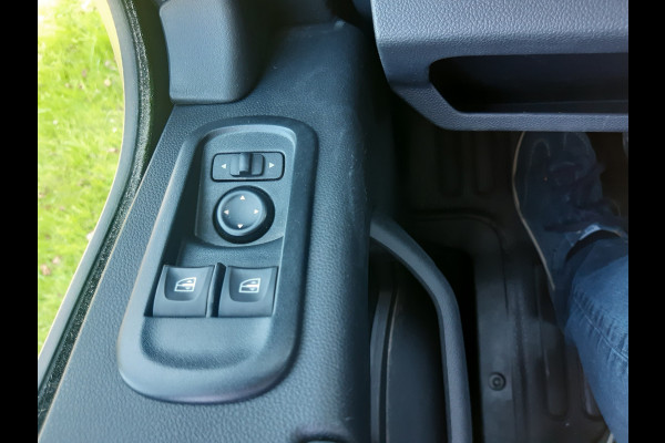 Opel Movano / Renault Master Extra hoge Laadbak 2.30 hoog Laadklep Airco Cruise