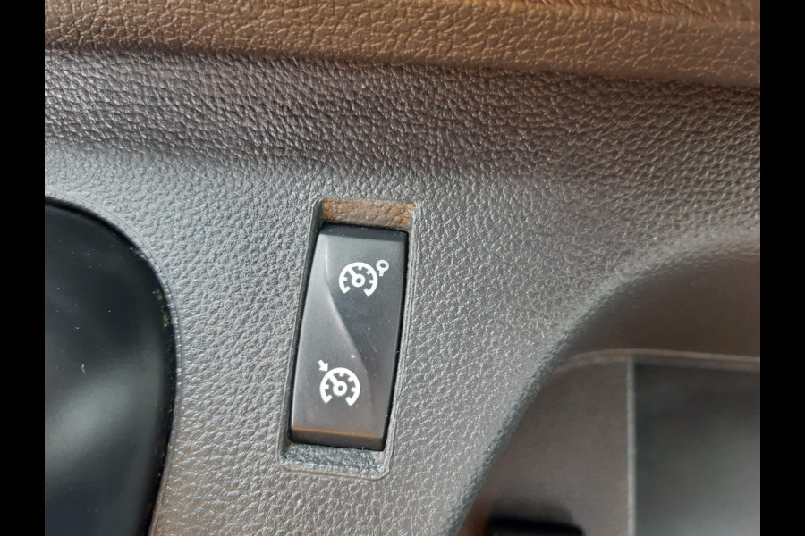 Renault Master T35 2.3 dCi 150 PK Energy Automaat Camera PDC