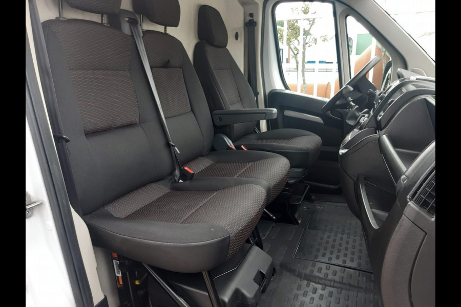 Peugeot Boxer 2.2 BlueHDI 140Pk L4H3 Extra hoogdak Airco Navi PDC Cruise control Achteruitrijcamera