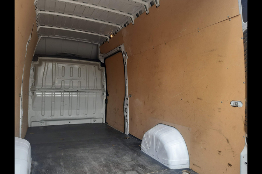 Peugeot Boxer 2.2 BlueHDI 140Pk L4H3 Extra hoogdak Airco Navi PDC Cruise control Achteruitrijcamera