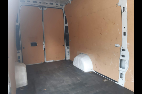 Peugeot Boxer 2.2 BlueHDI 140Pk L4H3 Extra hoogdak Airco Navi PDC Cruise control Achteruitrijcamera
