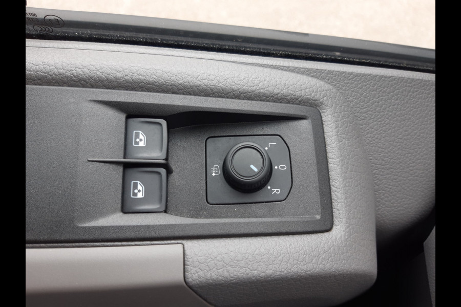 Volkswagen Crafter Koelwagen Vrieswagen 230V Stekker 2.0 TDI L3H2 140Pk Automaat