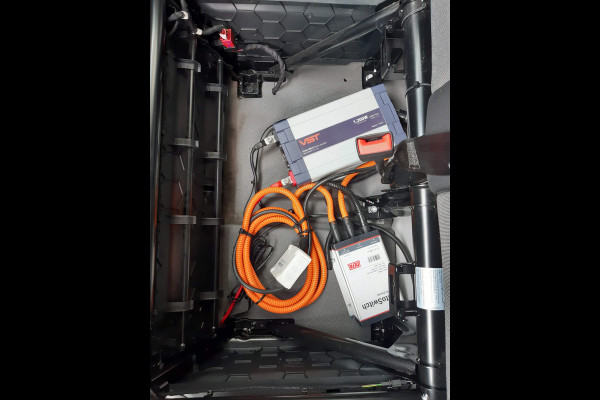 Volkswagen Crafter Koelwagen Vrieswagen 230V Stekker 2.0 TDI L3H2 140Pk Automaat