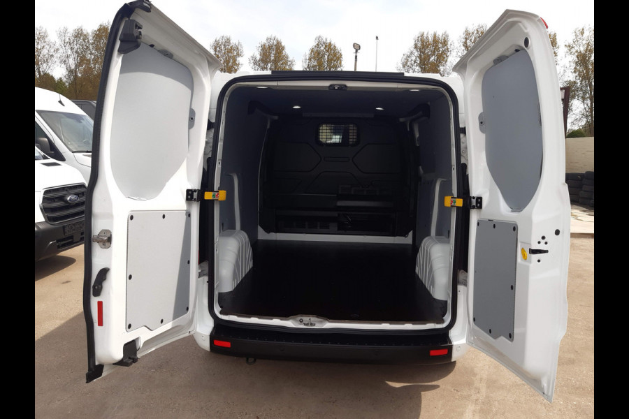 Ford Transit Custom 2.0 TDCI 130Pk / 96Kw Autm. Trend Airco Cruisecontrol Parkeersensors