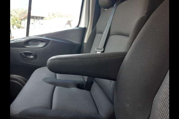 Renault Trafic 2.0 dCi 107Kw/145 Pk L&R Schuifdeur L2 Airco Achteruitrijcamera PDC Trekhaak
