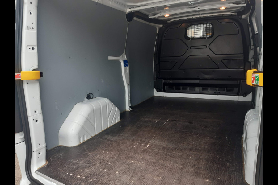Ford Transit Custom 2.0 TDCI 96Kw-130Pk L2 Airco Cruise control PDC