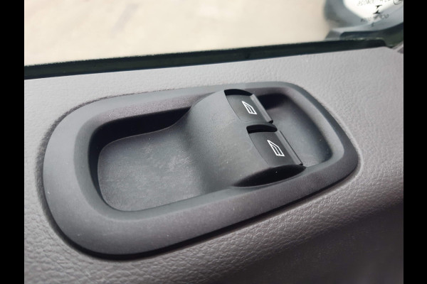 Ford Transit 350 2.0 TDCI 130Pk L4 Trend Laadklep, Airco Cruisecontrol