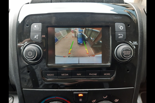 Peugeot Boxer 2.2 BlueHDI 140Pk L4H2 Airco Navi PDC Cruise control Achteruitrijcamera Peugeot Boxer 2.2 BlueHDI 140Pk L4H2 Airco Navi PDC Cruise control Achteruitrijcamera