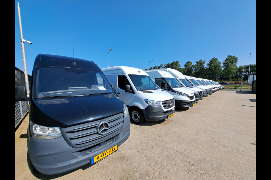 Peugeot Boxer 2.2 BlueHDI 140Pk L4H2 Airco Navi PDC Cruise control Achteruitrijcamera Peugeot Boxer 2.2 BlueHDI 140Pk L4H2 Airco Navi PDC Cruise control Achteruitrijcamera