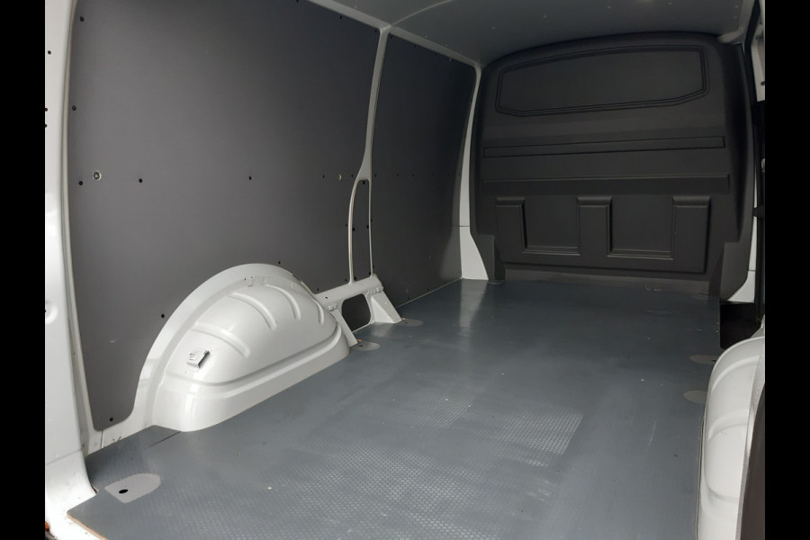 Volkswagen Transporter 2.0 TDI L2 82 Kw Comfortline Navi , Cruisecontrol Achterdeuren Lange uitvoering