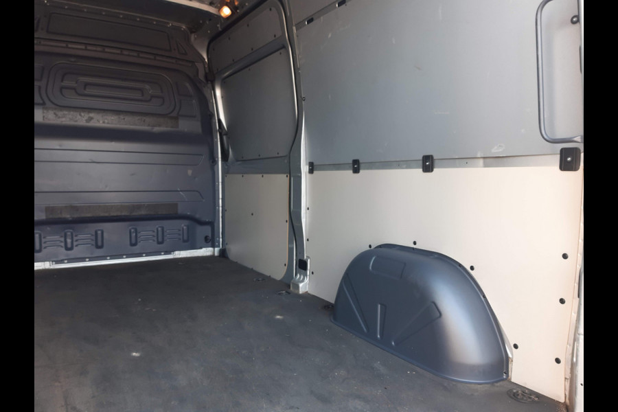 Mercedes-Benz Sprinter L2H2 103 Kw/ 140Pk Autm. Airco Achteruitrijcamera Parkeersensors