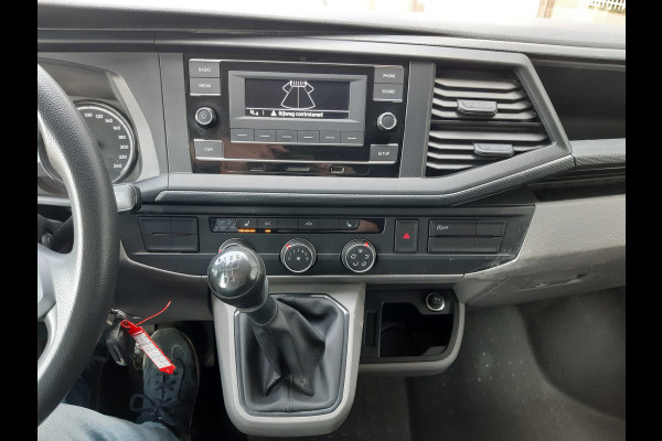 Volkswagen Transporter 2.0 TDI L2 30 Comfortline Nw model Airco Cruise control PDC Trekhaak 2200Kg