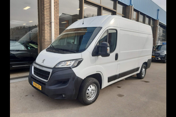 Peugeot Boxer 2.2 BlueHDi 140 Pk L2H2 Airco Cruise control Navigatie