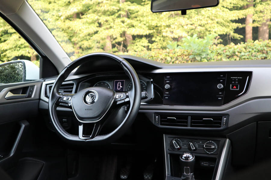 Volkswagen Polo 1.0 MPI Comfortline | Navi | Carplay | ACC |