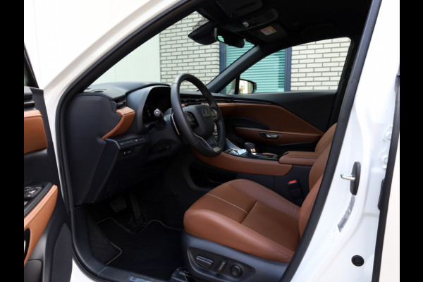 Lexus LBX Relax 2WD | Advanced Pack | Mark Levinson | 360 Camera