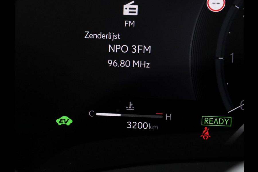 Lexus LBX Relax 2WD | Advanced Pack | Mark Levinson | 360 Camera
