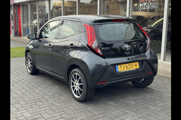 Toyota Aygo 1.0 VVT-i 72pk x-fun | Airco, Bluetooth, LM velgen, Elektrische ramen, Snelheidsbegrenzer