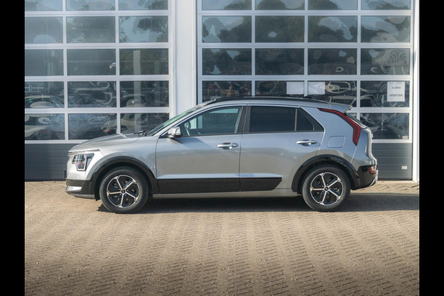 Kia Niro 1.6 GDi Hybrid DynamicPlusLine | Leder | Stoel & Stuur verwarming | HUD | Keyless