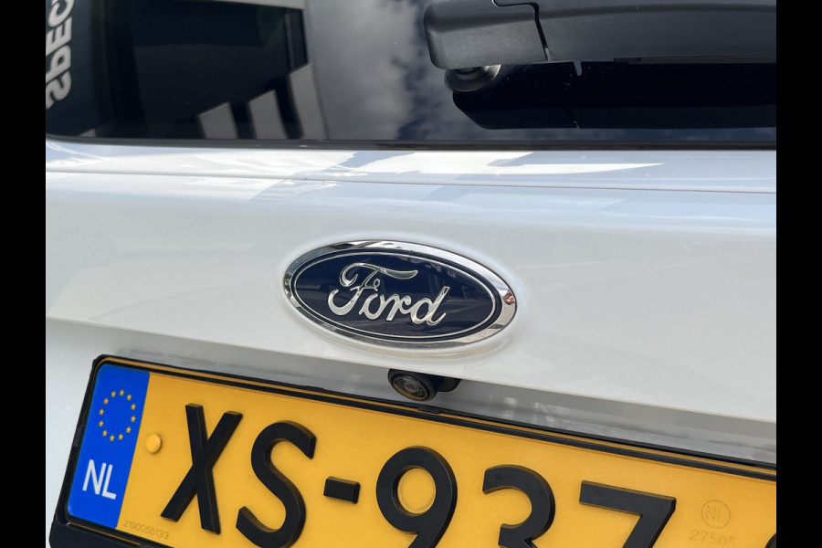 Ford Kuga 1.5 EcoBoost Titanium 150pk/110kW 6-bak WORDT VERWACHT EIND AUGUSTUS | Trekhaak | Camera | Bi-Xenon | Winter Pack | etc. etc.