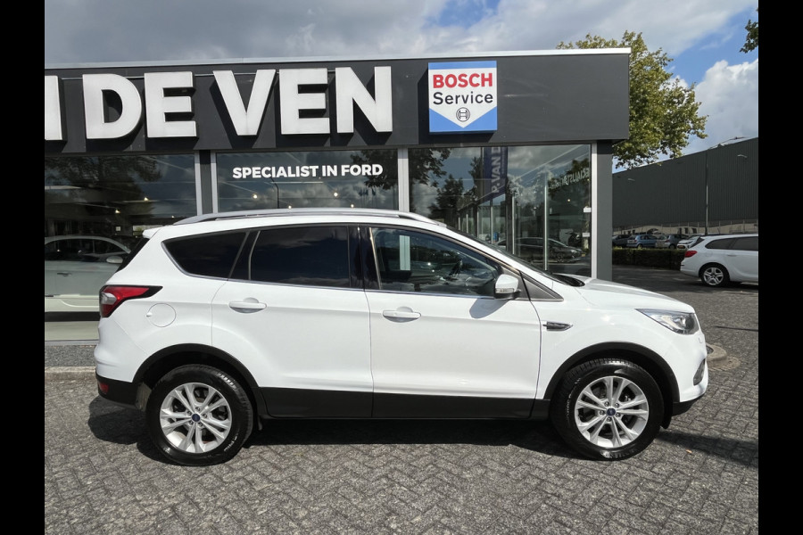 Ford Kuga 1.5 EcoBoost Titanium 150pk/110kW 6-bak WORDT VERWACHT EIND AUGUSTUS | Trekhaak | Camera | Bi-Xenon | Winter Pack | etc. etc.
