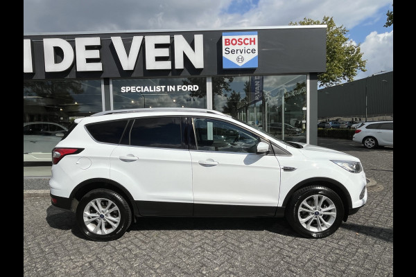Ford Kuga 1.5 EcoBoost Titanium 150pk/110kW 6-bak WORDT VERWACHT EIND AUGUSTUS | Trekhaak | Camera | Bi-Xenon | Winter Pack | etc. etc.