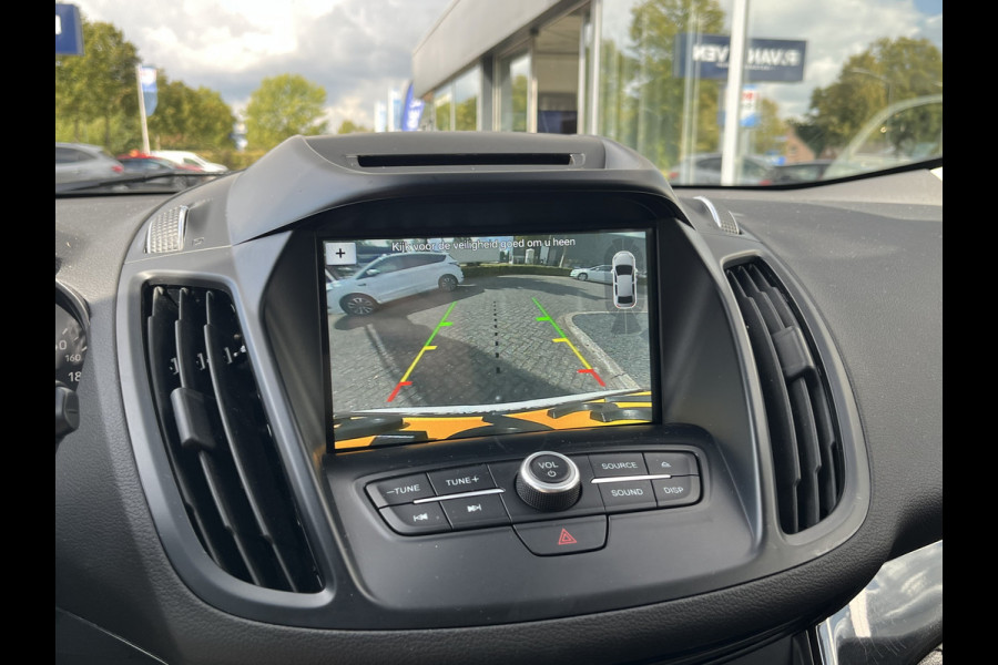 Ford Kuga 1.5 EcoBoost Titanium 150pk/110kW 6-bak WORDT VERWACHT EIND AUGUSTUS | Trekhaak | Camera | Bi-Xenon | Winter Pack | etc. etc.
