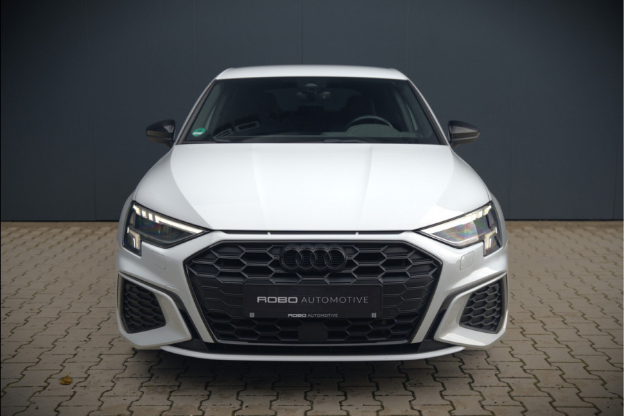 Audi A3 Sportback 45 TFSI e S edition Competition | S-Line | RS Seats | Stoelverwarming | Camera | Navigatie | Cruise Control | LED | Keyless | Virtual Cockpit | Apple Carplay | Parkeersensoren |