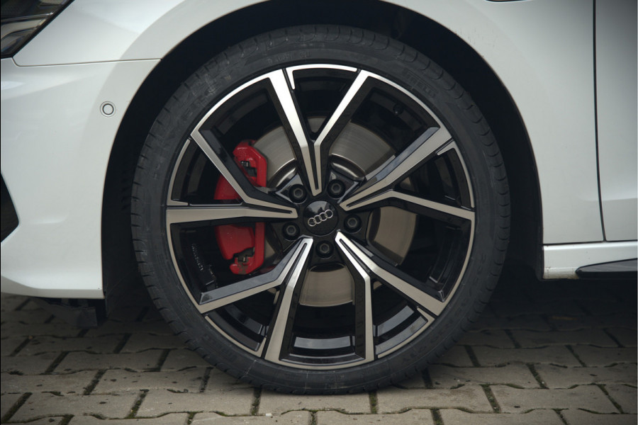 Audi A3 Sportback 45 TFSI e S edition Competition | S-Line | RS Seats | Stoelverwarming | Camera | Navigatie | Cruise Control | LED | Keyless | Virtual Cockpit | Apple Carplay | Parkeersensoren |