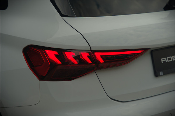 Audi A3 Sportback 45 TFSI e S edition Competition | S-Line | RS Seats | Stoelverwarming | Camera | Navigatie | Cruise Control | LED | Keyless | Virtual Cockpit | Apple Carplay | Parkeersensoren |