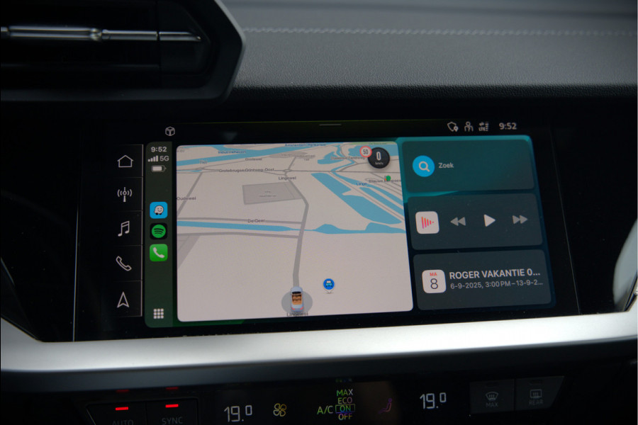 Audi A3 Sportback 45 TFSI e S edition Competition | S-Line | RS Seats | Stoelverwarming | Camera | Navigatie | Cruise Control | LED | Keyless | Virtual Cockpit | Apple Carplay | Parkeersensoren |