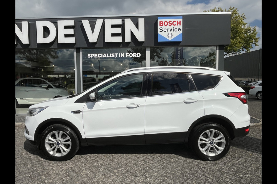 Ford Kuga 1.5 EcoBoost Titanium 150pk/110kW 6-bak WORDT VERWACHT EIND AUGUSTUS | Trekhaak | Camera | Bi-Xenon | Winter Pack | etc. etc.