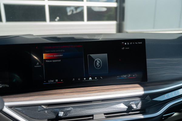 BMW X5 xDrive50e | Hud | Panorama | Trekhaak | H&K