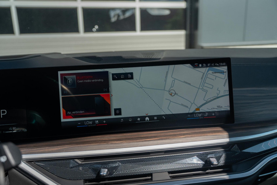BMW X5 xDrive50e | Hud | Panorama | Trekhaak | H&K