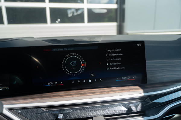 BMW X5 xDrive50e | Hud | Panorama | Trekhaak | H&K