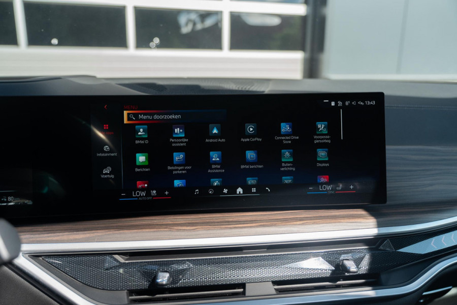 BMW X5 xDrive50e | Hud | Panorama | Trekhaak | H&K