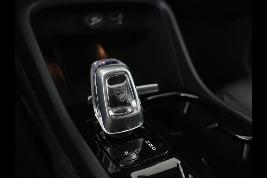 Volvo XC40 1.5 T5 Recharge Inscription | Trekhaak | Leder | Camera | Stoel & stuurverwarming | Carplay | Harman/Kardon | Navigatie | Keyless | Full LED