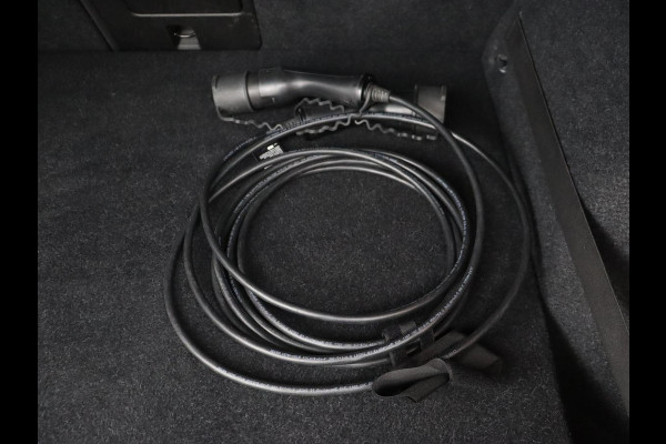 Volvo XC40 1.5 T5 Recharge Inscription | Trekhaak | Leder | Camera | Stoel & stuurverwarming | Carplay | Harman/Kardon | Navigatie | Keyless | Full LED