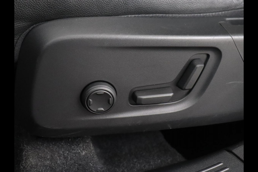 Volvo XC40 1.5 T5 Recharge Inscription | Trekhaak | Leder | Camera | Stoel & stuurverwarming | Carplay | Harman/Kardon | Navigatie | Keyless | Full LED