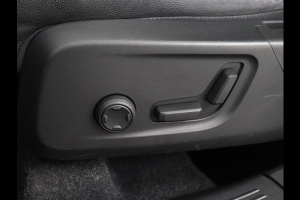 Volvo XC40 1.5 T5 Recharge Inscription | Trekhaak | Leder | Camera | Stoel & stuurverwarming | Carplay | Harman/Kardon | Navigatie | Keyless | Full LED