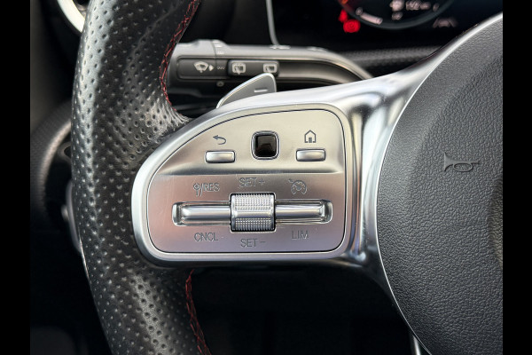 Mercedes-Benz A-Klasse 200 Business Solution AMG | Pano | MBUX | Camera | Navi | LED | 19 inch