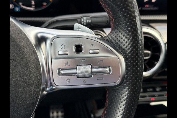 Mercedes-Benz A-Klasse 200 Business Solution AMG | Pano | MBUX | Camera | Navi | LED | 19 inch