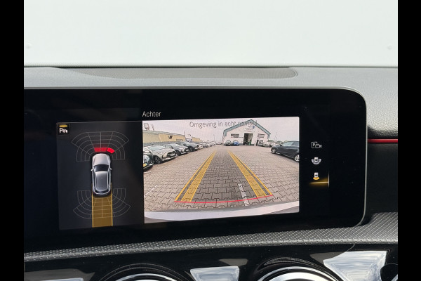 Mercedes-Benz A-Klasse 200 Business Solution AMG | Pano | MBUX | Camera | Navi | LED | 19 inch
