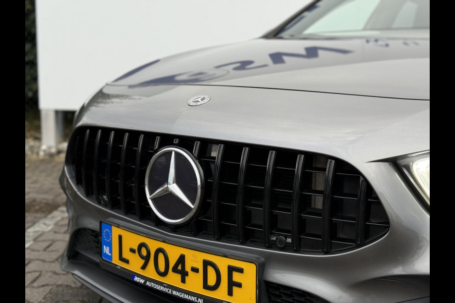 Mercedes-Benz A-Klasse 200 Business Solution AMG | Pano | MBUX | Camera | Navi | LED | 19 inch